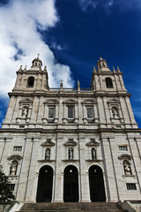 Fototapeta na wymiar Słynny kościół i klasztor Sao Vicente de Fora w Lizbonie