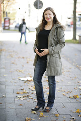schwangere Frau Unterwegs © Peter Atkins