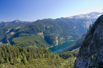 Fototapeta na wymiar alpine lake scenery in the summer