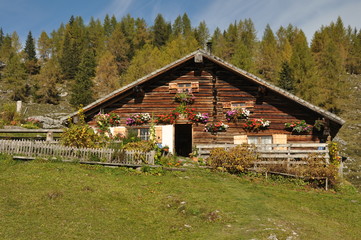 altes haus in den bergen