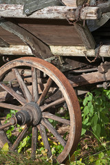 Holzwagenrad