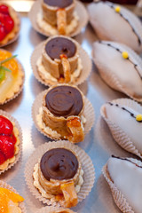 petits gâteaux appétissants à la nougatine