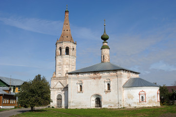Fototapeta na wymiar Old russian orthodox church