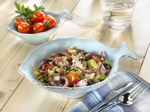 poulpe en caponata - pulp - polpo -