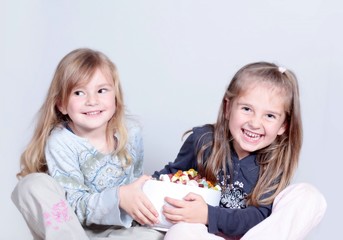 Wenn zwei sich streiten freut sich Mama :-)
