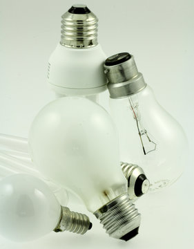 ampoules &eacute;lectriques