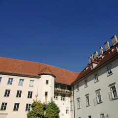 Fototapeta na wymiar Zabytkowy zamek w Graz / Austria / Styria