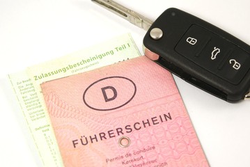 Führerschein & Autoschlüssel