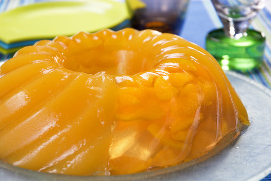 Gelatina de jugo de mandarina