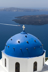 Fototapeta na wymiar Dzwony kościoła na wyspie Santorini