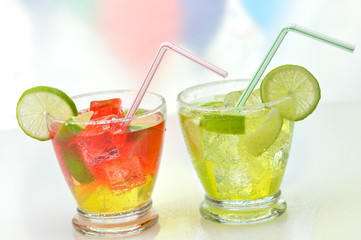 cold drinks with lime