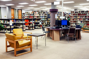 School library computer station - 27474667