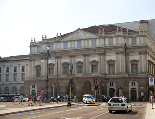 Fototapeta na wymiar Teatr La Scala, Milan
