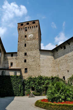 Montechiarugolo, Castello