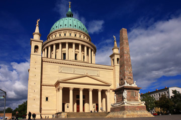 Fototapeta na wymiar Mikołaja Kościół w Poczdamie
