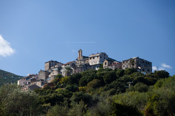 Fototapeta na wymiar Village de Furiani en Corse