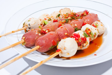 Ping Ball Pour sauce.