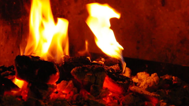 feu de chemin&eacute;e