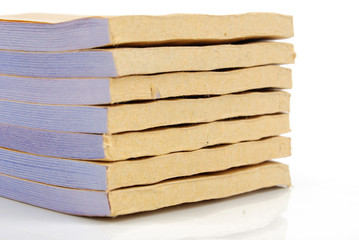 Carbonless copy paper