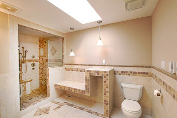 Shower in natural stone