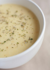 Haddock chowder with herb seasoning