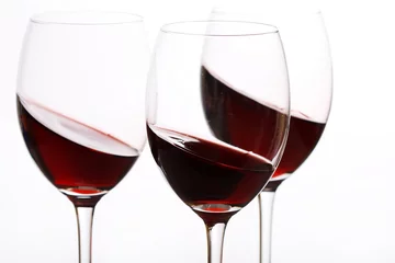 Fotobehang glasses of red wine © Maksim Shebeko