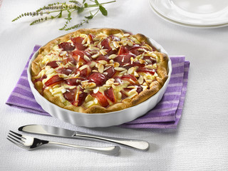 tarte à la prune - crostata alle prugne - plum part