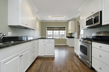 Fototapeta premium Kuchnia w odnowionym domu