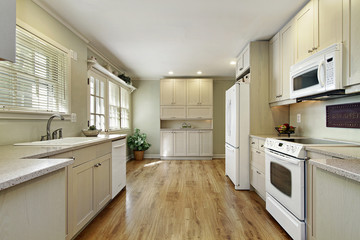Kitchen with eating area