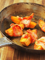 bacon wrapped roasted potatoes