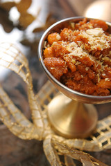 Nuts and raisins dessert
