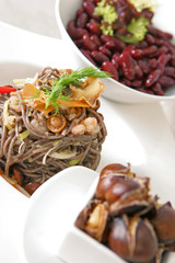 Soba noodles with mushrooms and shrimps