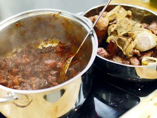 oxtail with tomato paste