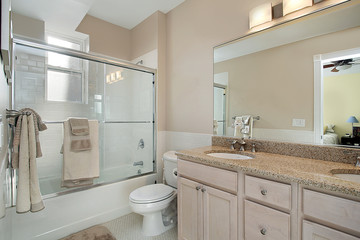 Master bath with sliding glass shower door