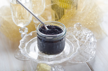 caviar and champagne-caviale e champagne