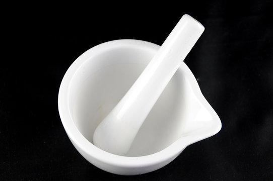 m&ouml;rser