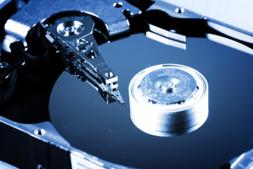 Hard Disk Drive