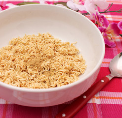 Mie Nudeln