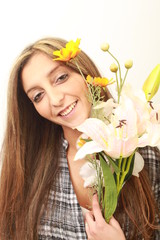 Naklejka premium Eine junge attraktive Blumenfee
