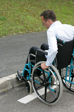 Handicap trottoir