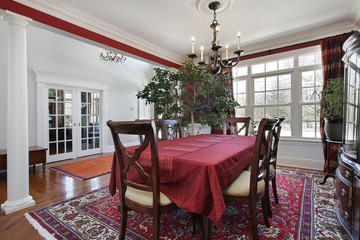 Dining room with white columns
