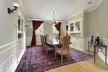 Dining room with built-ins