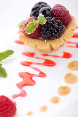 Fruit petite cake