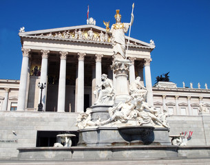 Fototapeta premium Athena statue and the Austrian parliament in Vienna