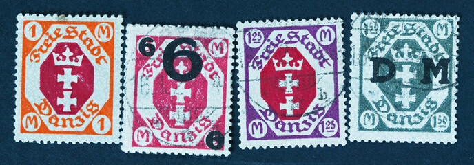 4 timbres allemands de Dantzig