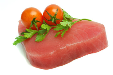 filet of tuna, parsley and cherry tomatoes