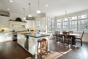 Kitchen with eating area