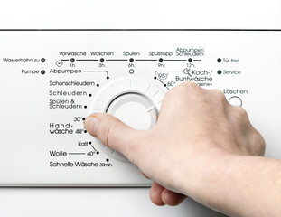 Waschprogramm an der Waschmaschine einstellen