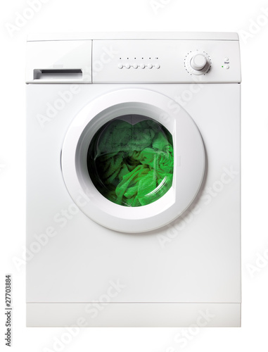 "Waschmaschine mit grüner Wäsche" Stockfotos und lizenzfreie Bilder auf