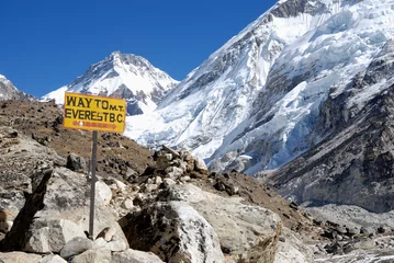 Rolgordijnen Weg naar het Everest-basiskamp © TomFrank